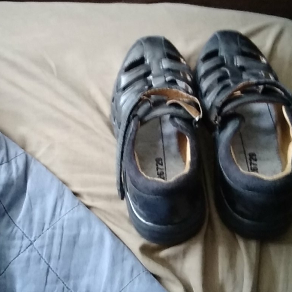Dr. Comfort Diabetic shoe, size 8.5EE